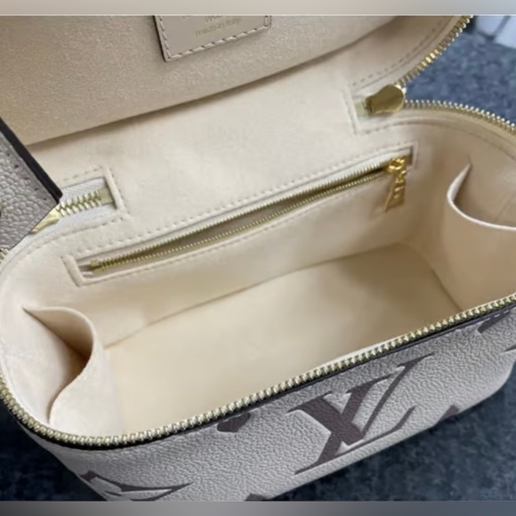 Louis Vuitton Vanity PM - Traded - Picture 5 of 9